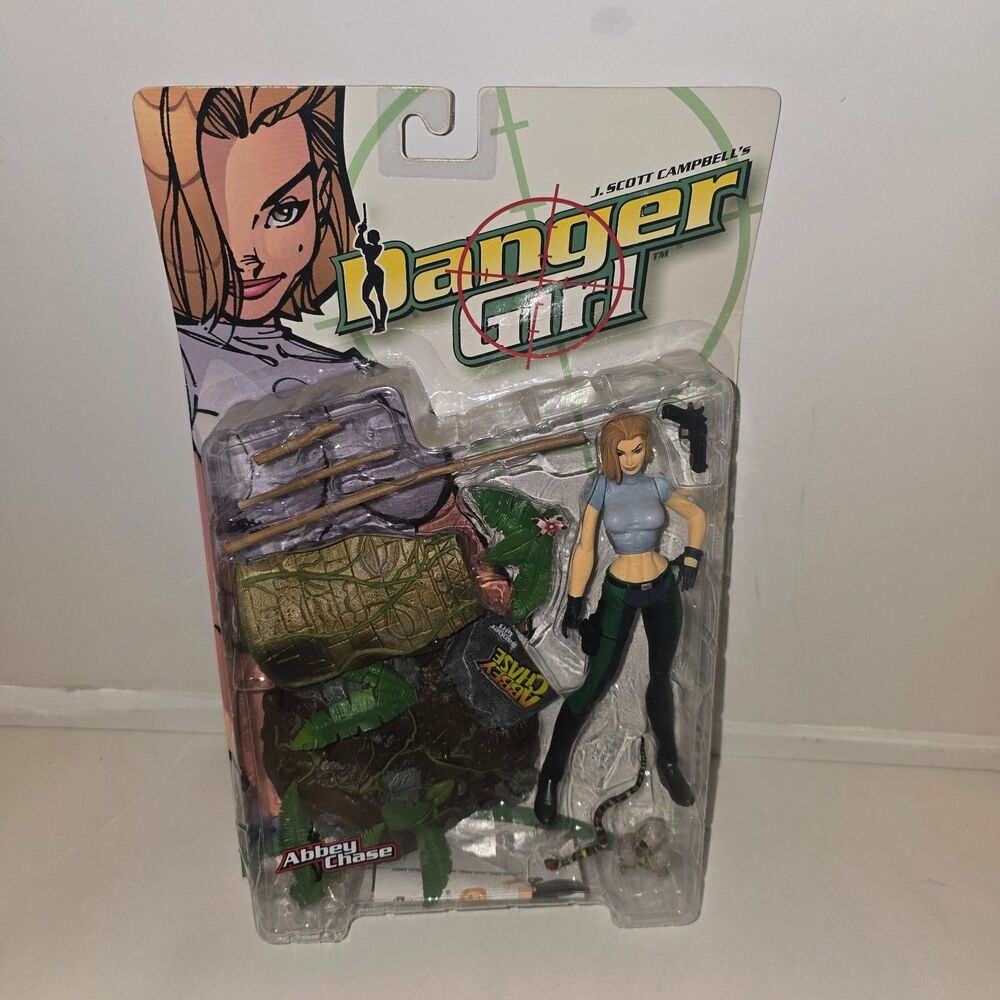 ABBEY CHASE- J Scott Campbell's Danger Girl Mcfarlane Toys 1999 SEALED